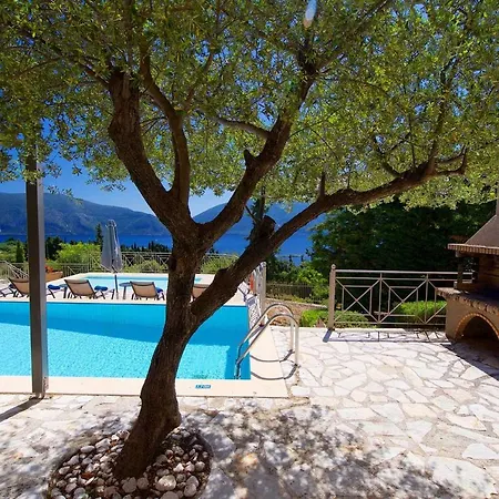 Vila Astra, 2 Pools Evretí