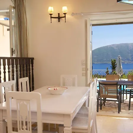 Vila Astra, 2 Pools *